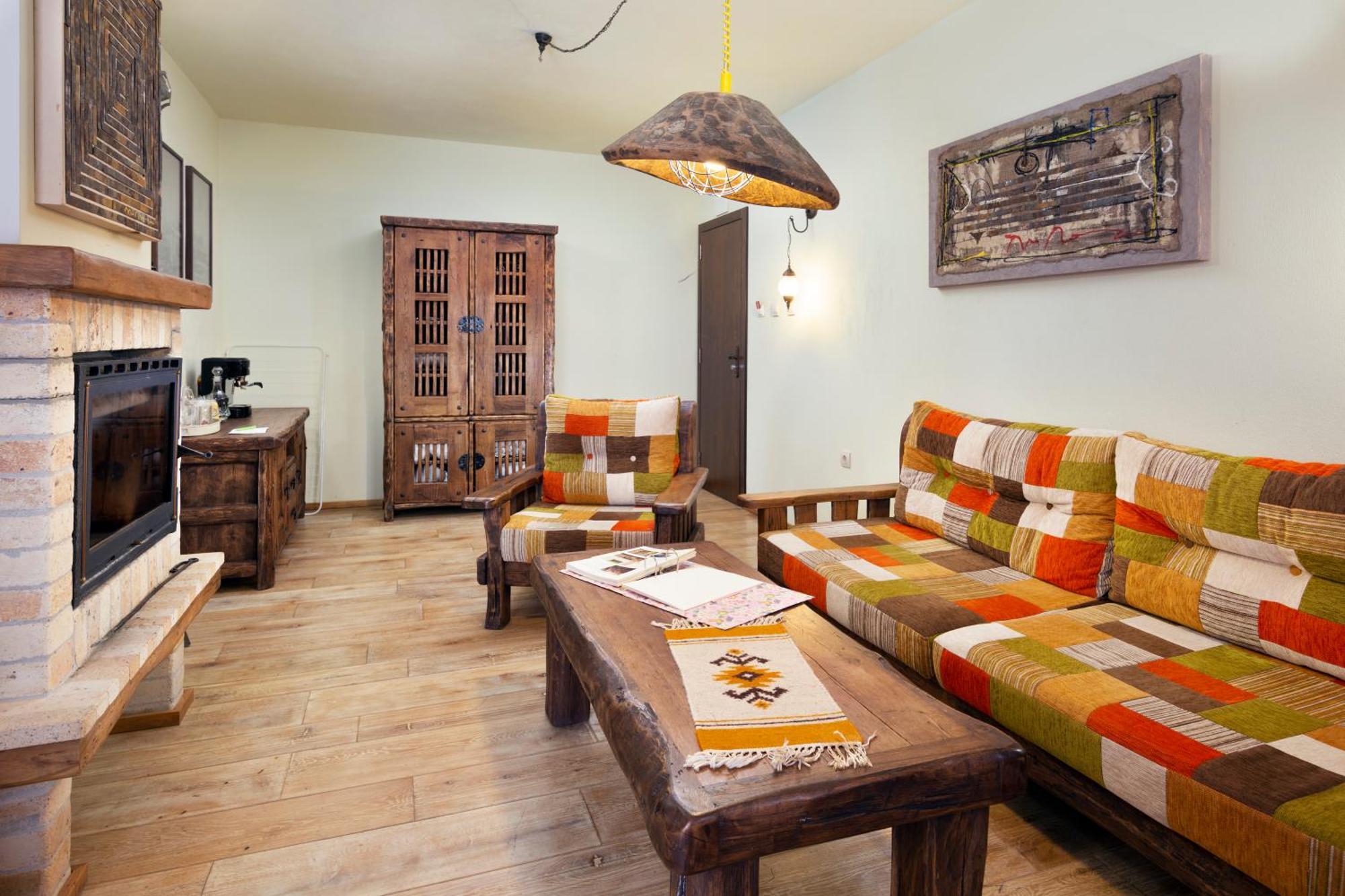 Hotel Casa Art Oreshak  Esterno foto
